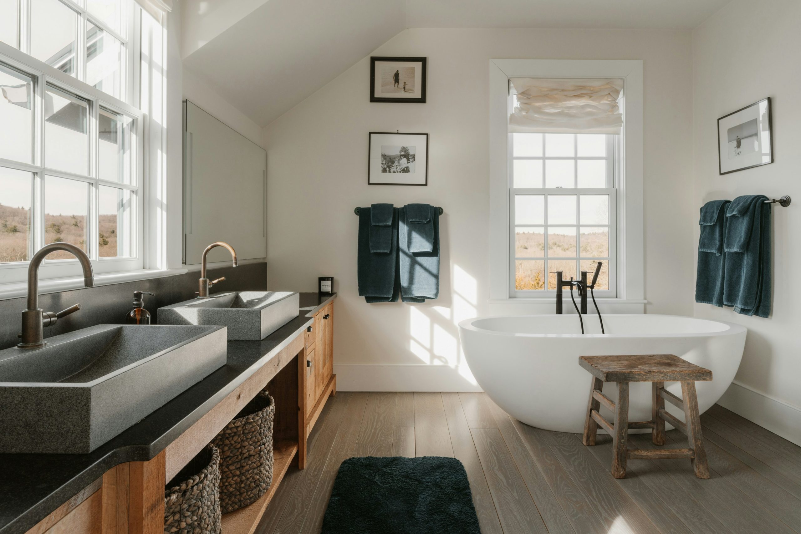 Wooden Flooring in Bathrooms – Is It the Right Choice for Your Home?
